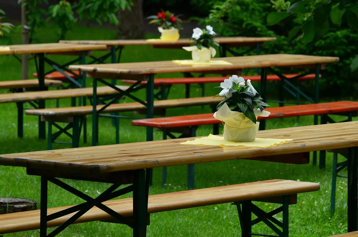 How to Host a Low-Stress Garden Party in Essex: A Seasonal Checklist